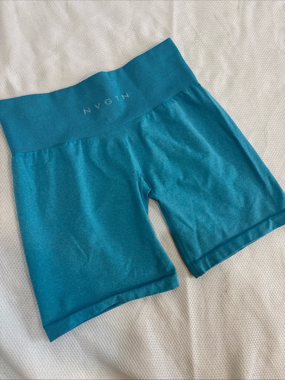 NVGTN Pro Seamless Shorts Vibrant Caribbean Blue Stretch Gym Workout Medium